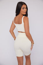 Load image into Gallery viewer, Sculpting Short